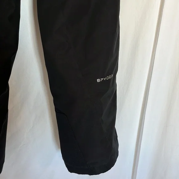 Spyder kids snow pants size Medium (8-10) black